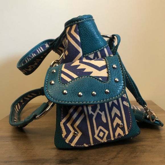 Heratige West Blue Aztec Print Handbag - Picture 3 of 12